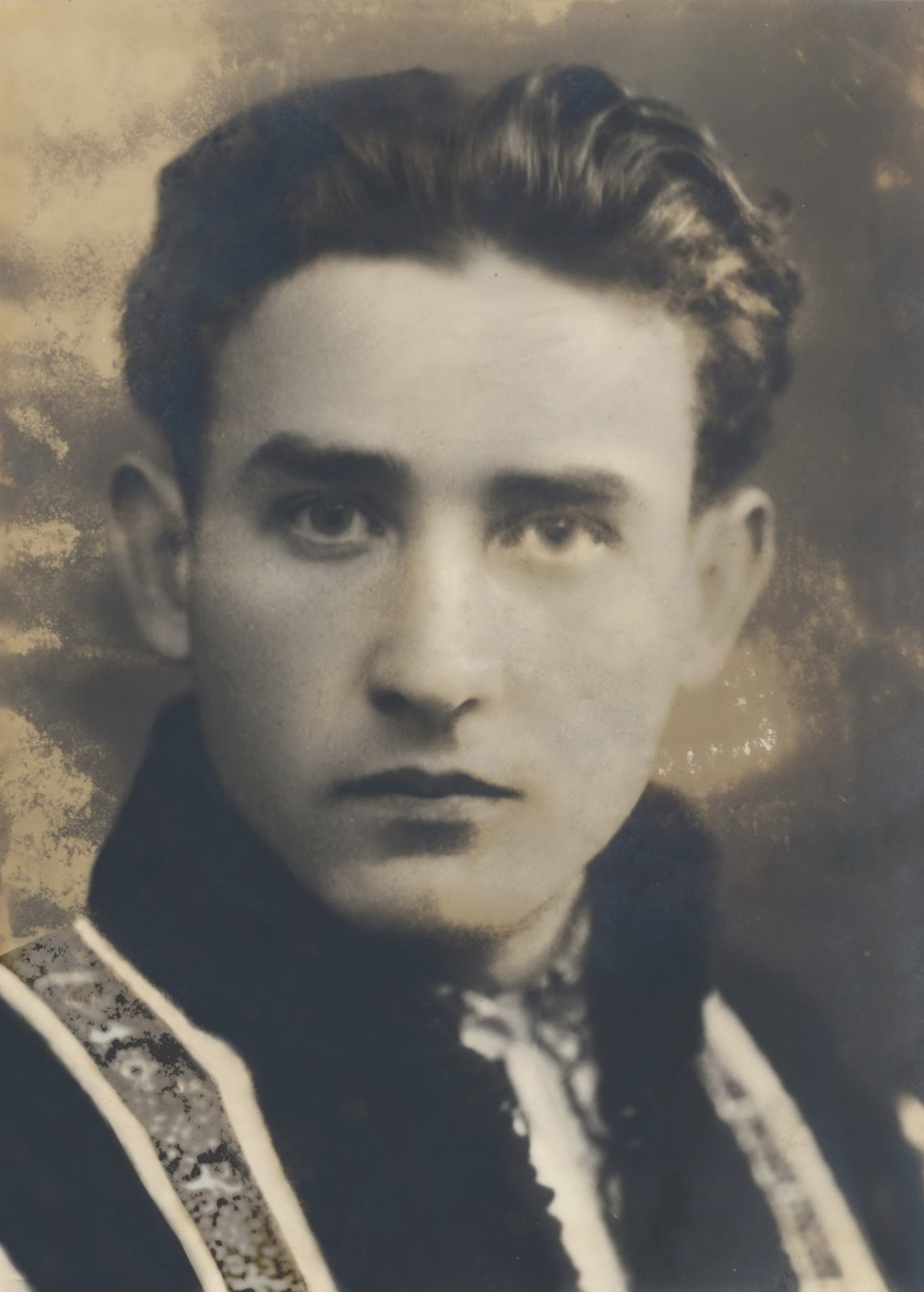 Valeriu - student la drept, Iași 1940